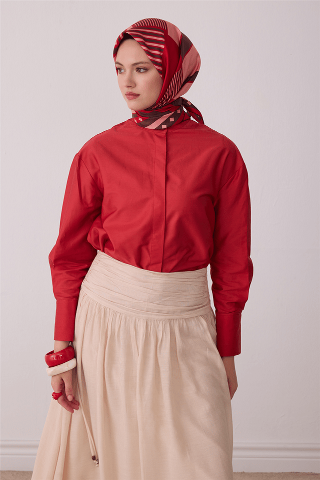 Kırmızı Geometrik Desen %100 Twill İpek Eşarp 4401-35