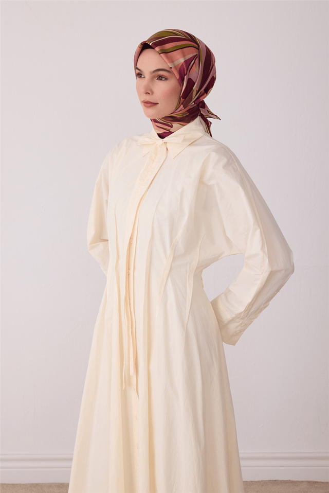 Pembe Çiçek Deseni %100 Twill İpek Eşarp 4410-34