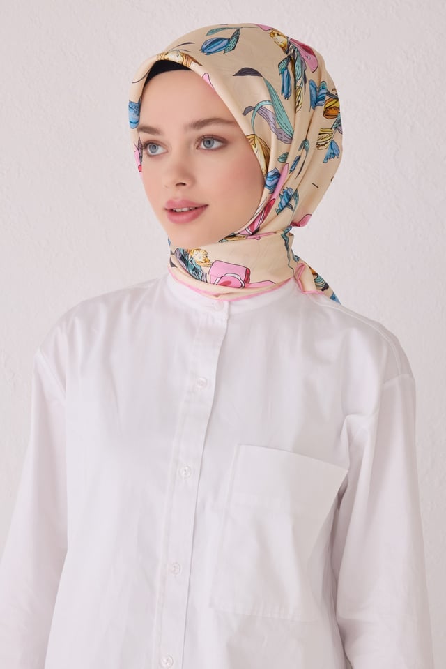 Pudra Çiçek Desen %100 Twill İpek Eşarp 4037 - 35