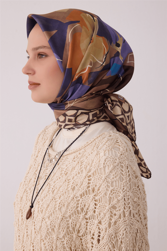 Vizon Çiçek Deseni %100 Twill İpek Eşarp 4426-33