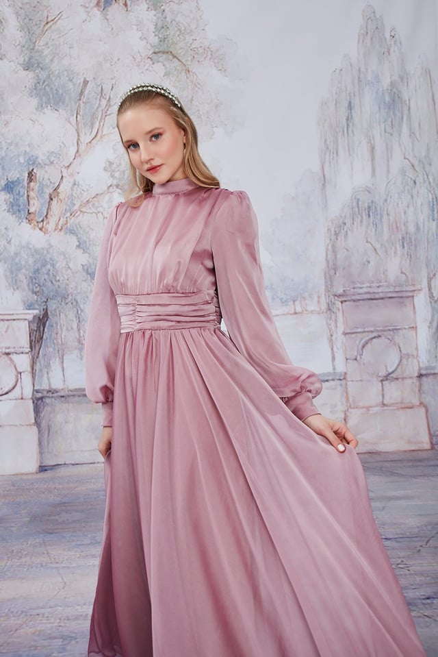 Pembe Elsa Abiye