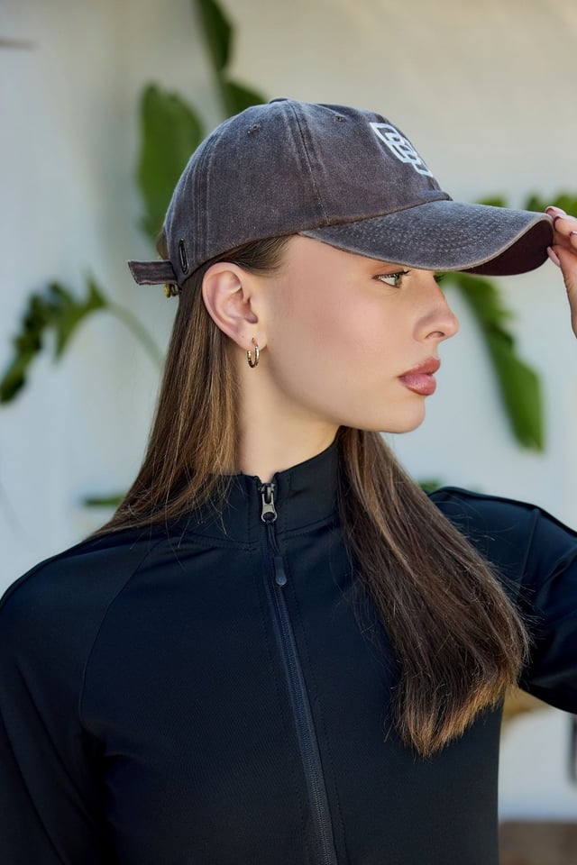 Kahverengi BB Nakışlı Eskitme Cap Şapka