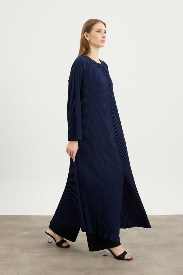 Lacivert Pilise Detaylı Abaya