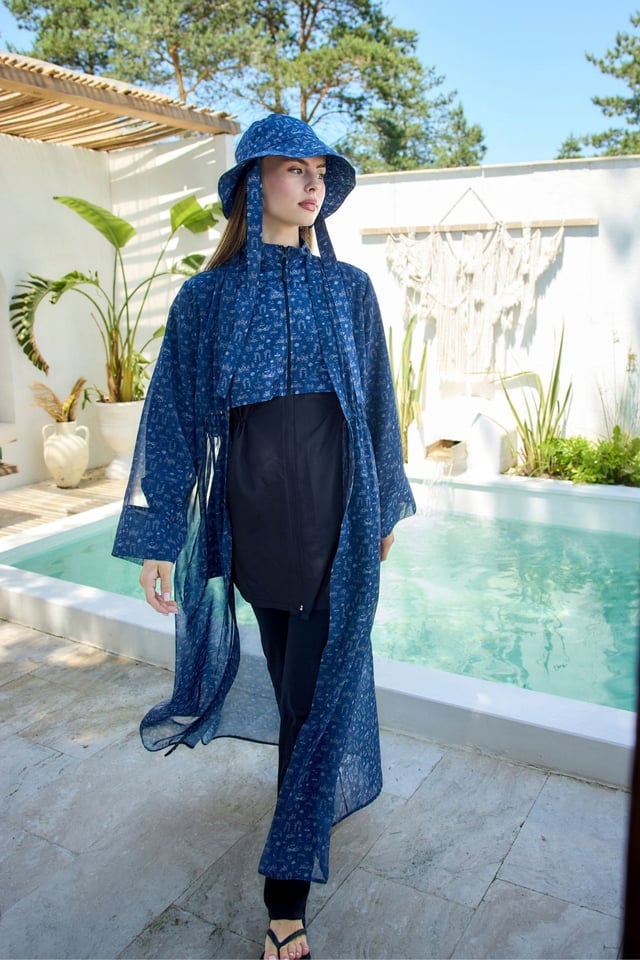 The Rose Garden Pareo Kimono
