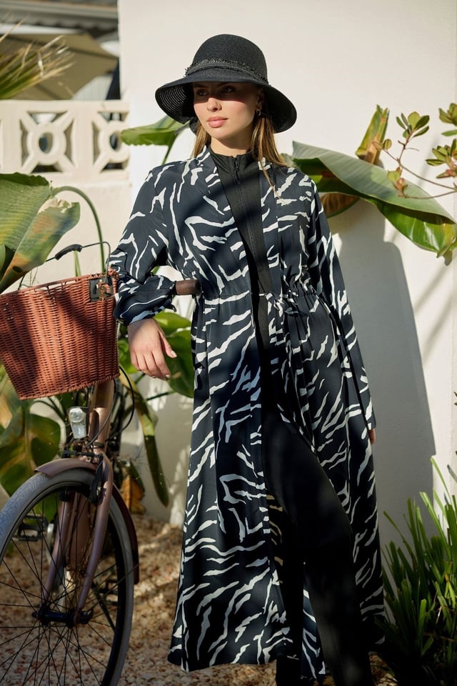Zebra Pareo Kimono