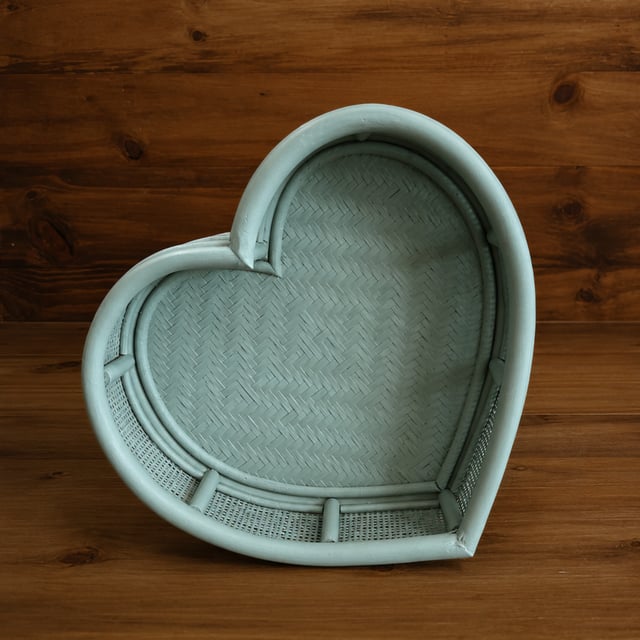 Heartbeat Yeşil Rattan Kalp Kase | Yenidoğan Fotoğraf Çekim Aksesuarı