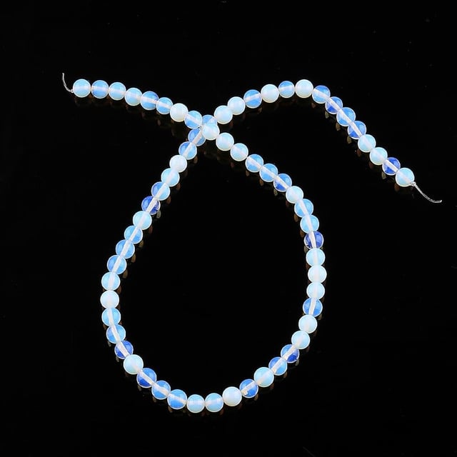 6 mm Opal Boncuk