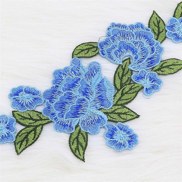 Çiçek Motif Nakış Dantel Aplik