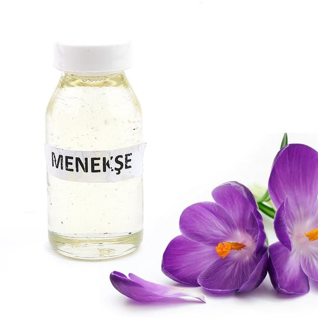 Menekşe Çiçeği Esansı
