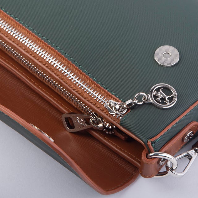 Nas Bag Kadın Postacı Çantası Çift Askılı Yeşil Taba Karaca  (22x16x5 cm)