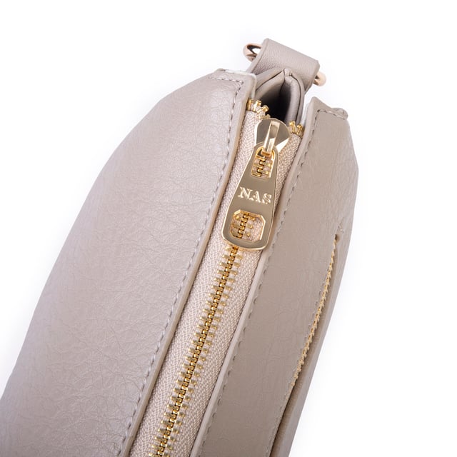 Nas Bag Kadın Sade Günlük Postacı Çantası ( 25x16 cm) Kum Victoria