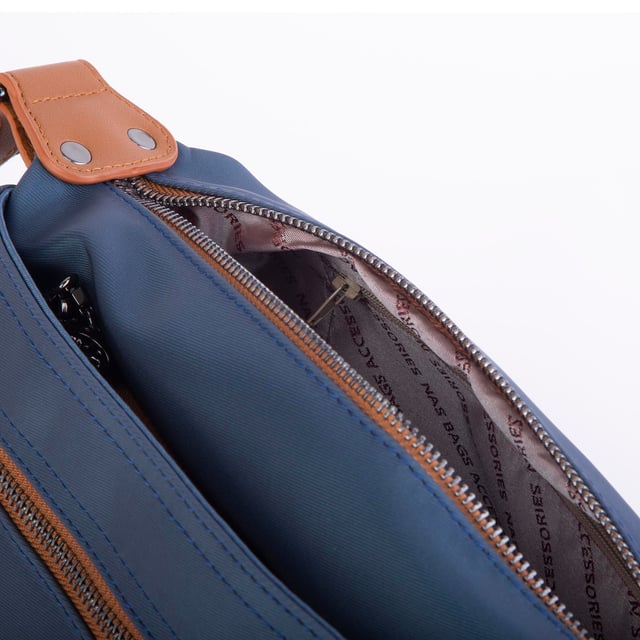Nas Bag Kadın Salaş Çok Gözlü Çapraz Çanta Lacivert Taba Buzzy   ( en :30cm x boy: 20 cm )
