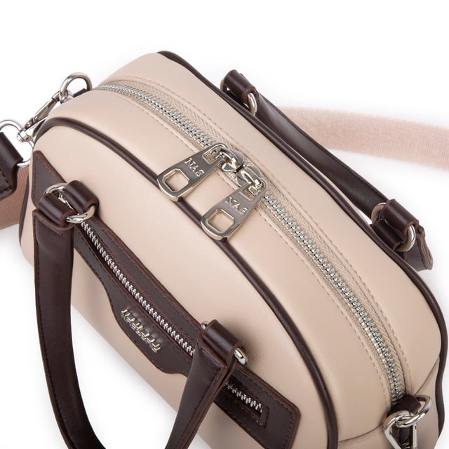 Nas Bag Kadın Şık El ve Postacı Çanta (en 22 cm , boy 16 cm ) Kum Kahve