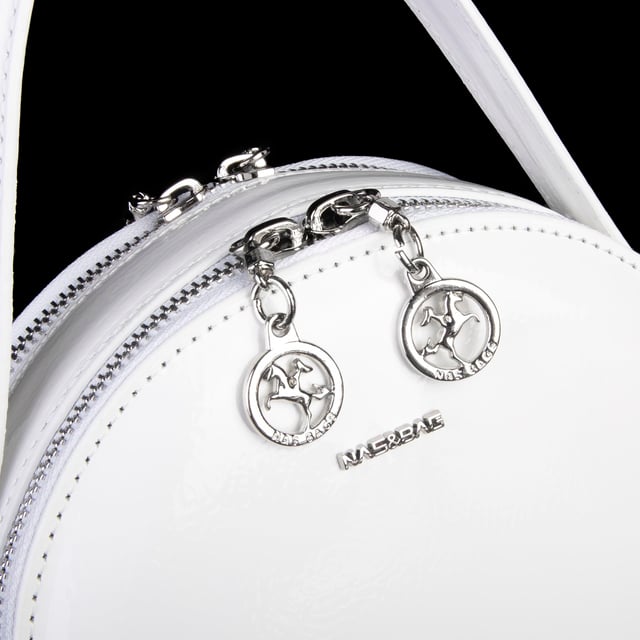 Nas Bag Mini Kadın El ve Çapraz Çanta Beyaz Krşk Rugan (17x17 cm)
