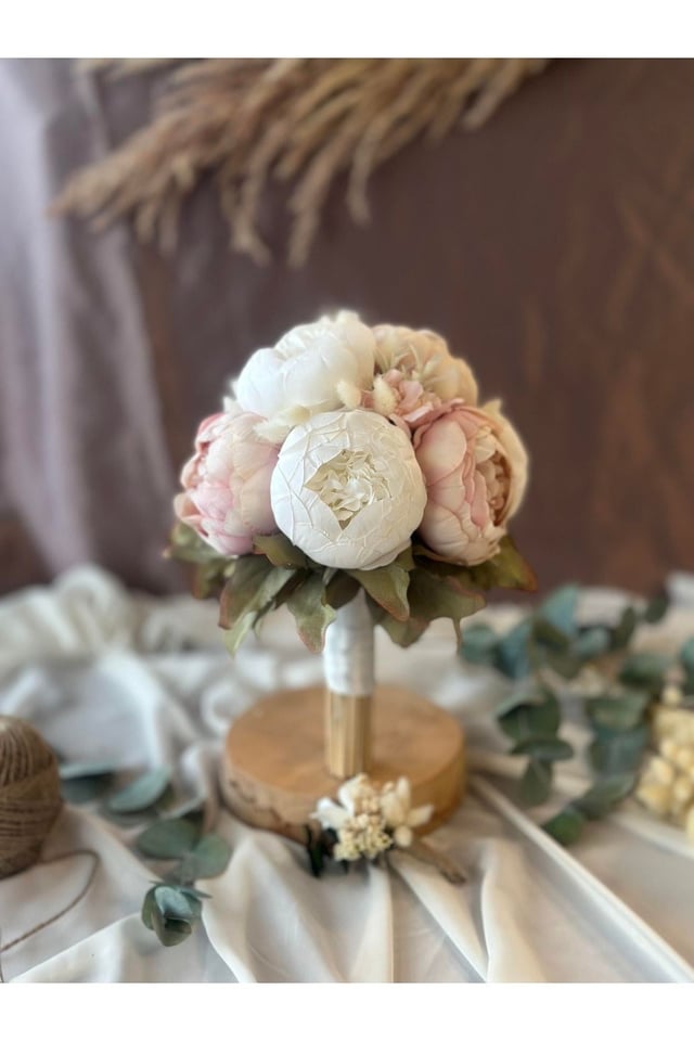 Yeni Sezon Soft Şakayık Gelin Buketi- Beyaz/pembe Gelin Çiçeği-damat Yaka Çiçeği 2 Li Set