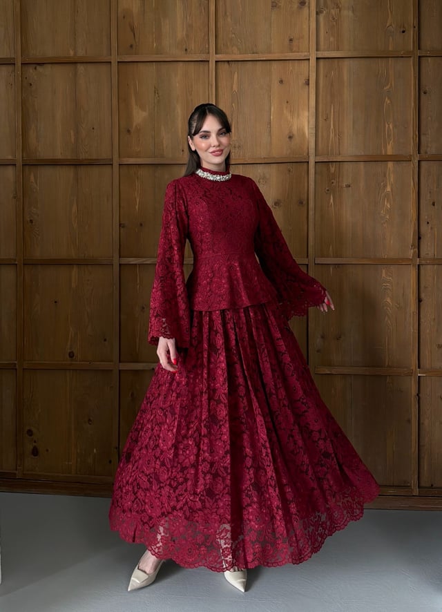 Dantel Detaylı Uzun Yaka Üst ve Etek Kadın Takım  1798