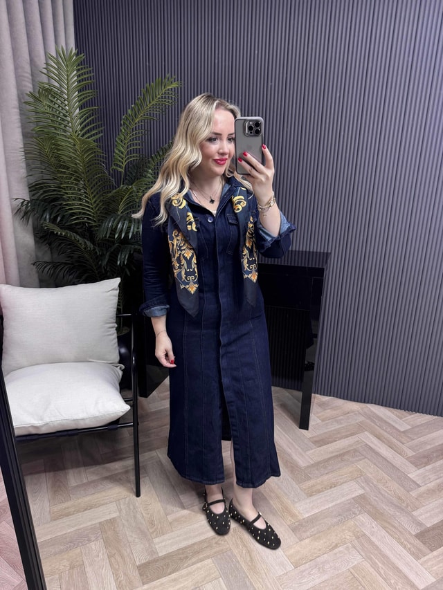 Belden Oturan Koyu Mavi Denim Elbise