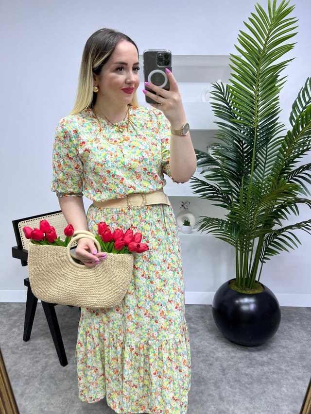 Beli Lastikli Çiçek Desen Rose Elbise