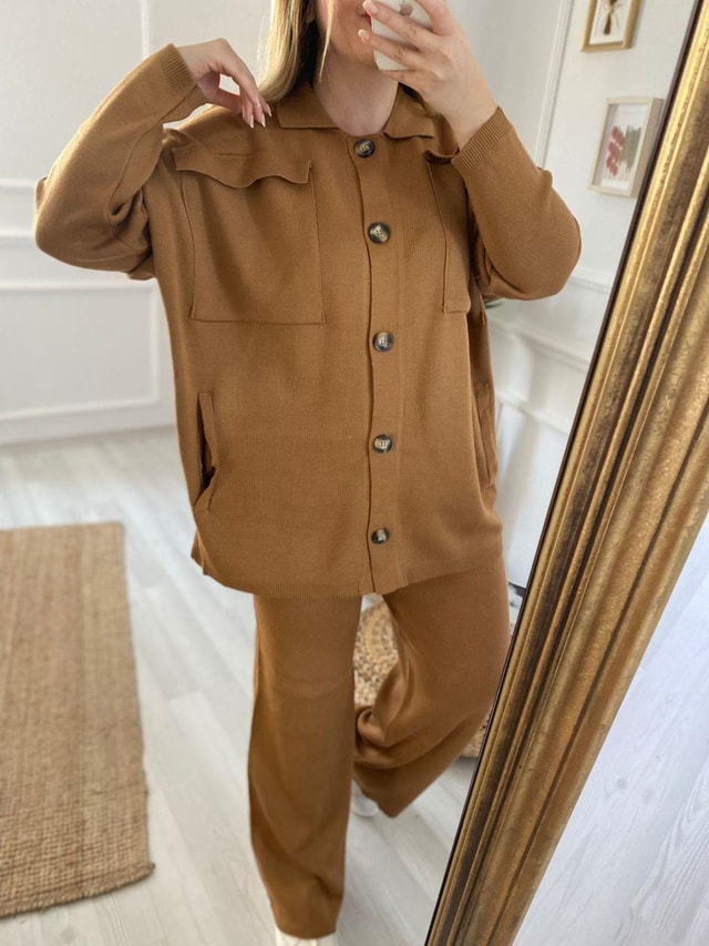 Camel Hırkalı Rahat Kalıp Triko Takım