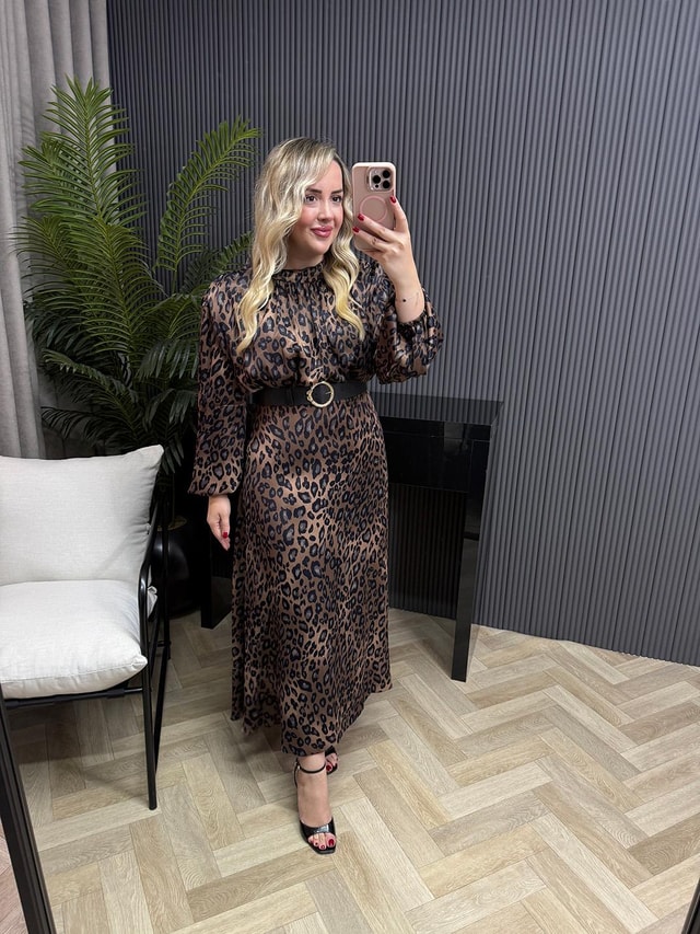 Dina Özel Tasarım Vatkalı Kemerli Kahverengi Leopar Elbise