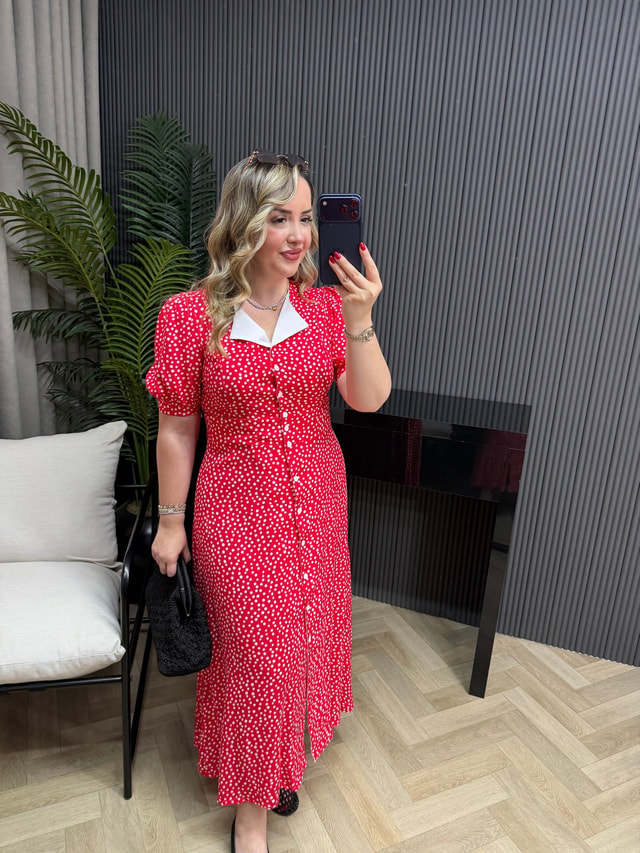 Leyla Çıtır Desen Puantiye Düğmeli Elbise Kırmızı