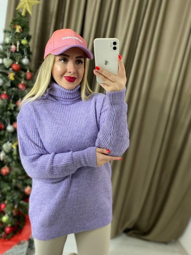 Lila Yumoş Kazak