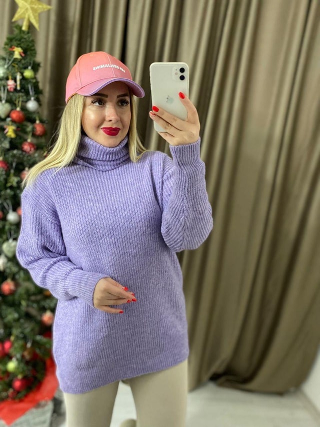 Lila Yumoş Kazak