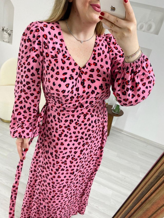 Pembe Kirmizi Desenli Kruvaze Model Elbise