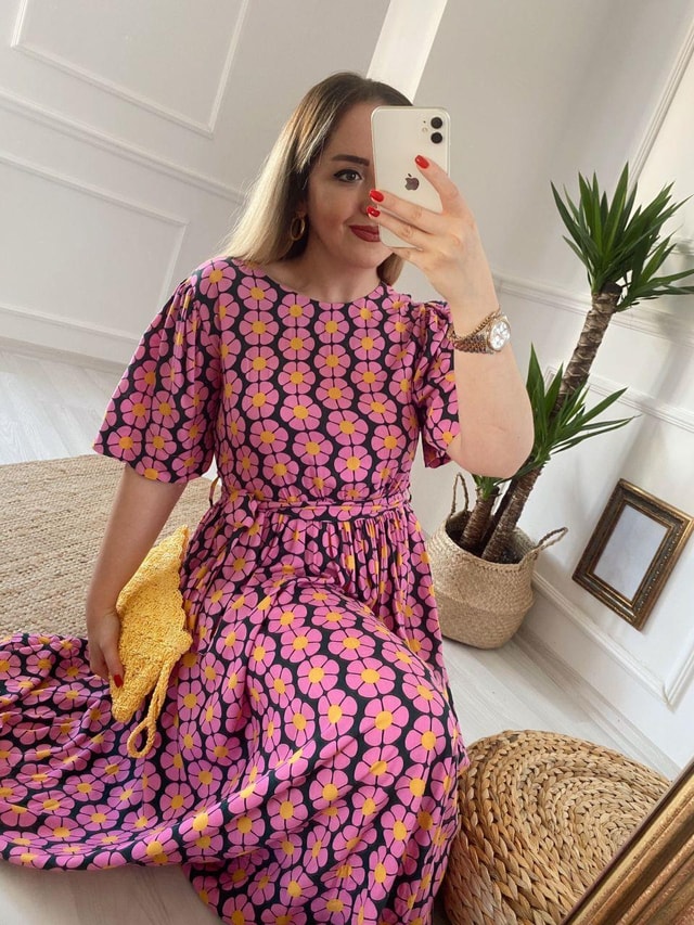 Pembe Papatya Beli Lastikli Kuşaklı Elbise