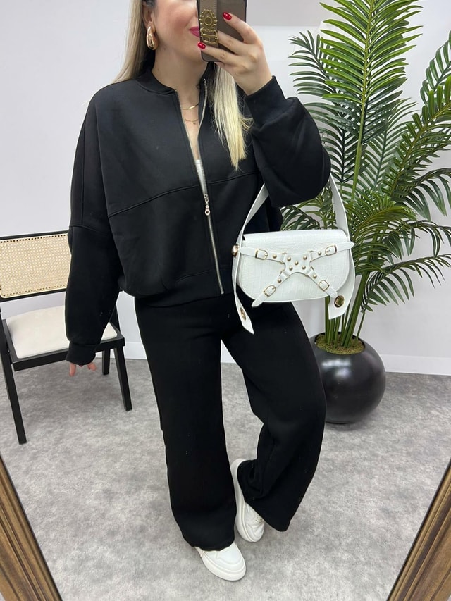 Siyah Önü Dikiş Detaylı Pantolon Sweat Takım