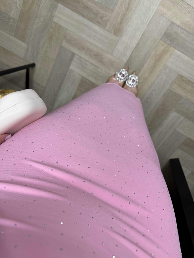Vatkalı Drapeli Taşlı Krep Elbise Pembe