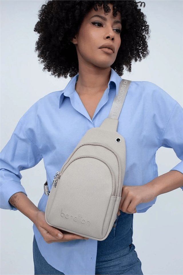 Benetton Logo Detaylı Kadın Body Bag