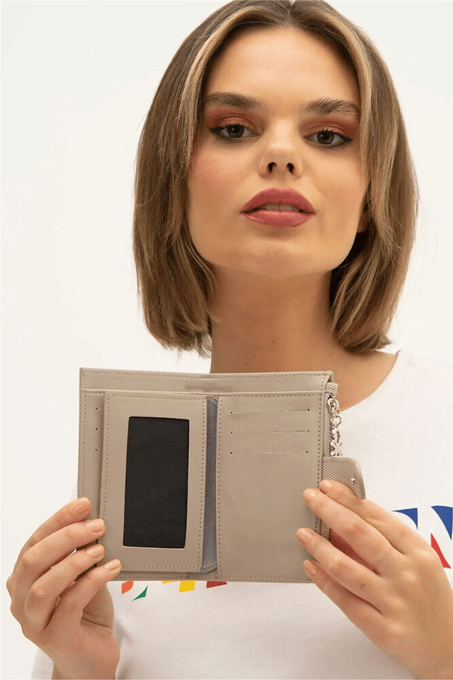 Benetton Logo Detaylı Kadın Portföy & Clutch Çanta
