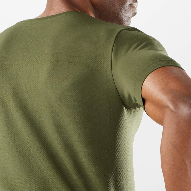 LC2036600-ESSENTIAL SEAMLESS SS T M