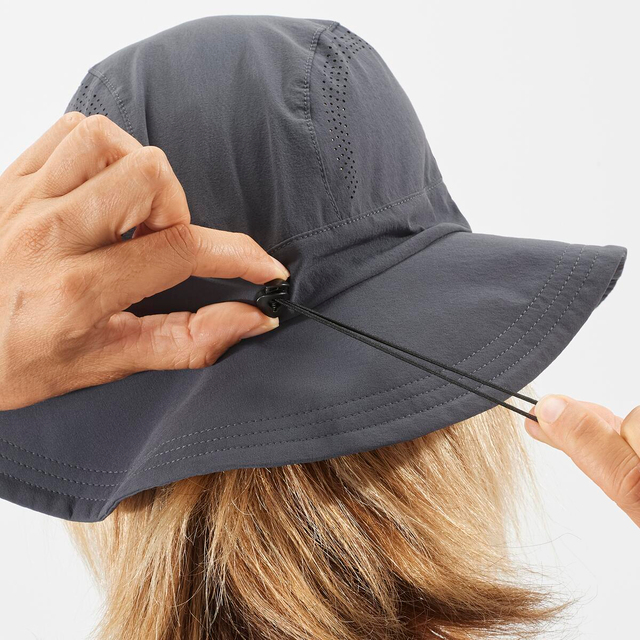 LC2062100-MOUNTAIN HAT