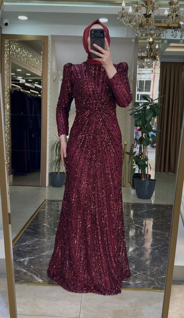 Pınar Şems Tüzün Abiye