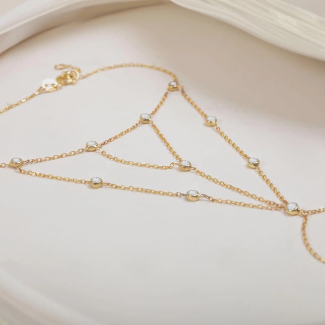 0.50 Karat Pırlanta Üç Sıralı İstasyon Taşlı Kafes Altın Şahmeran
