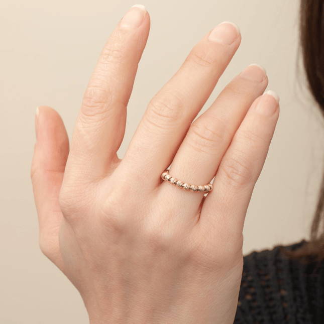 Diamond Cut Dorika Beaded Ball Solid Gold Ring