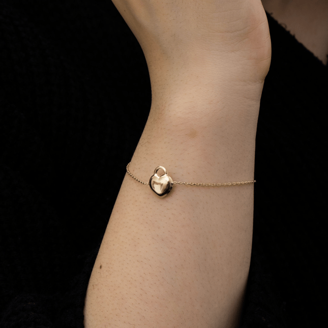 Heart Lock Star Engraved Solid Gold Bracelet