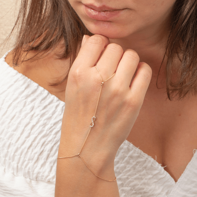 Infinity Curb Chain Solid Gold Hand Chain