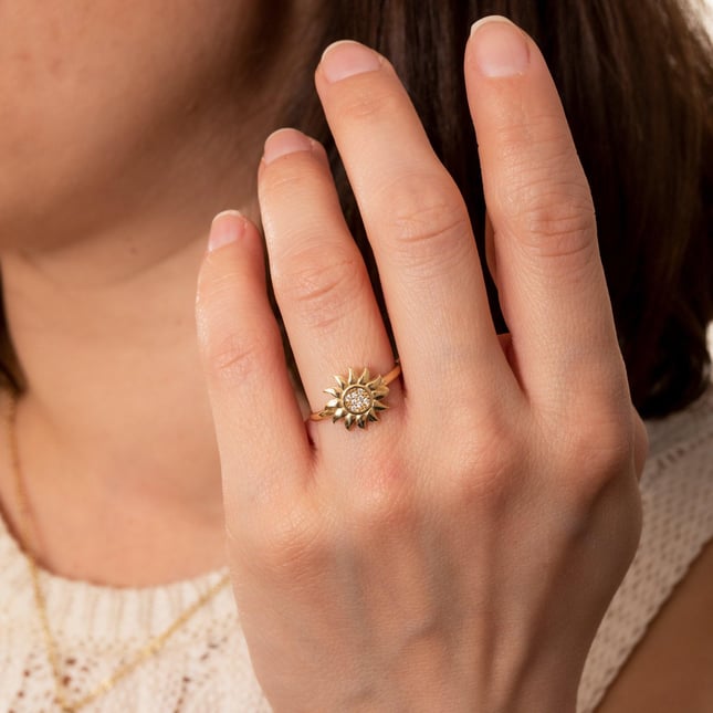 CZ Sunbeam Petals Minimalist Multi-Stone Flower Solid Gold Ring