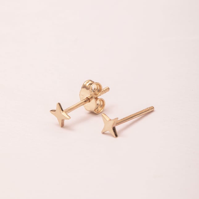 Star Stud Solid Gold Earring