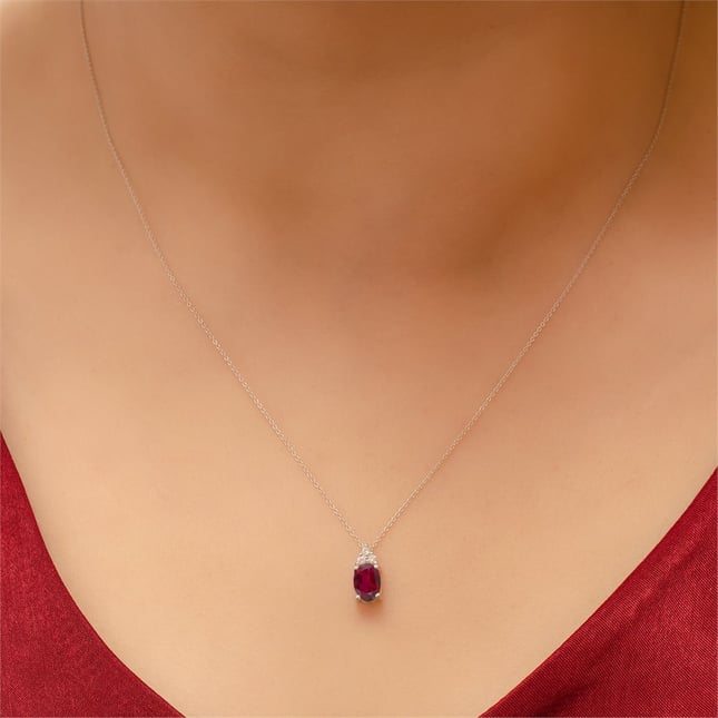 0.06 Ct Diamond Oval Ruby Solid Gold Necklace