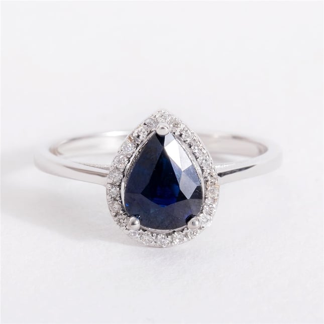 0.09 Karat Pırlanta Damla Safir Halo Altın Yüzük