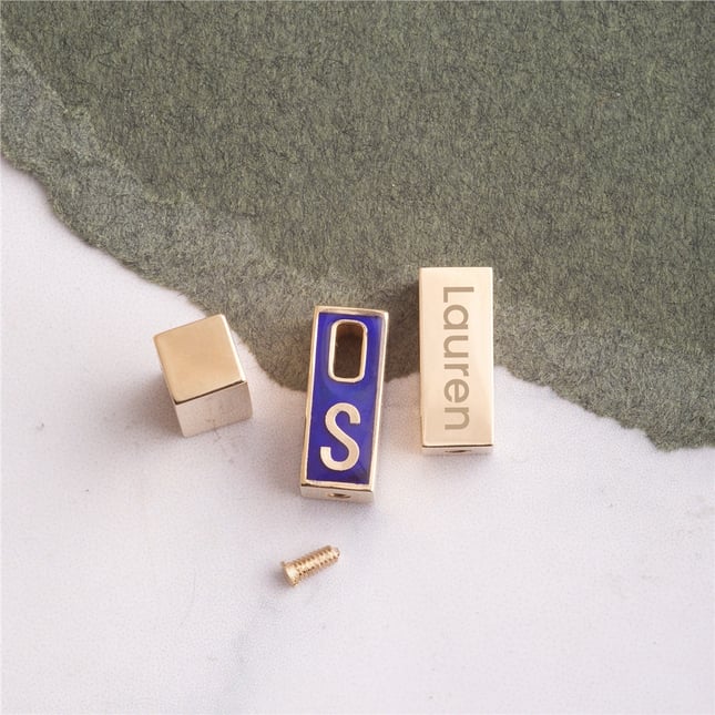 Personalized 3D Bar Solid Gold Creamation Urn Pendant
