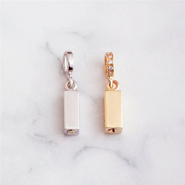 Cremation Initial Personalized 3D Bar Solid Gold Charm