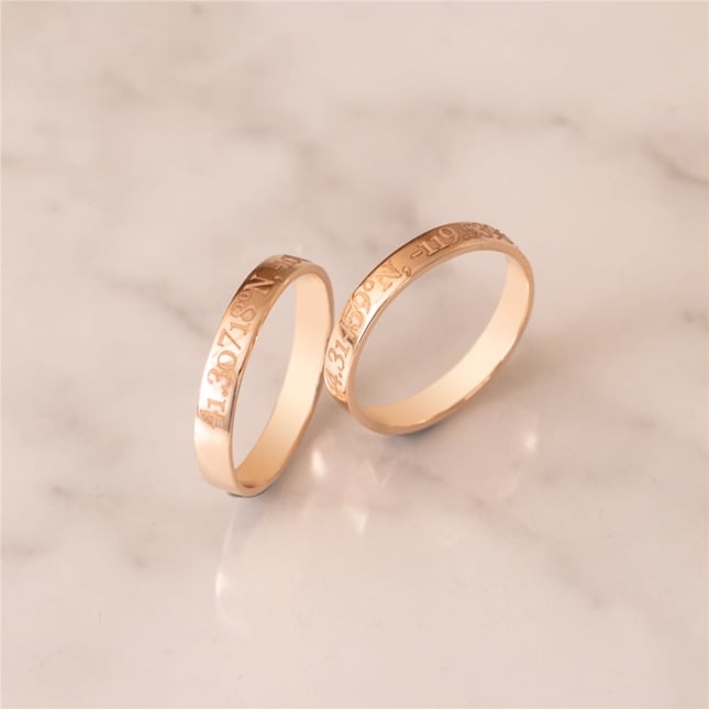 Classic Comfort Fit Band Engraved Solid Gold Wedding Band