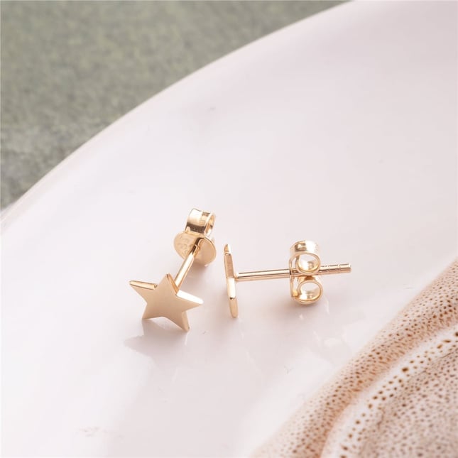Star Stud Solid Gold Earring