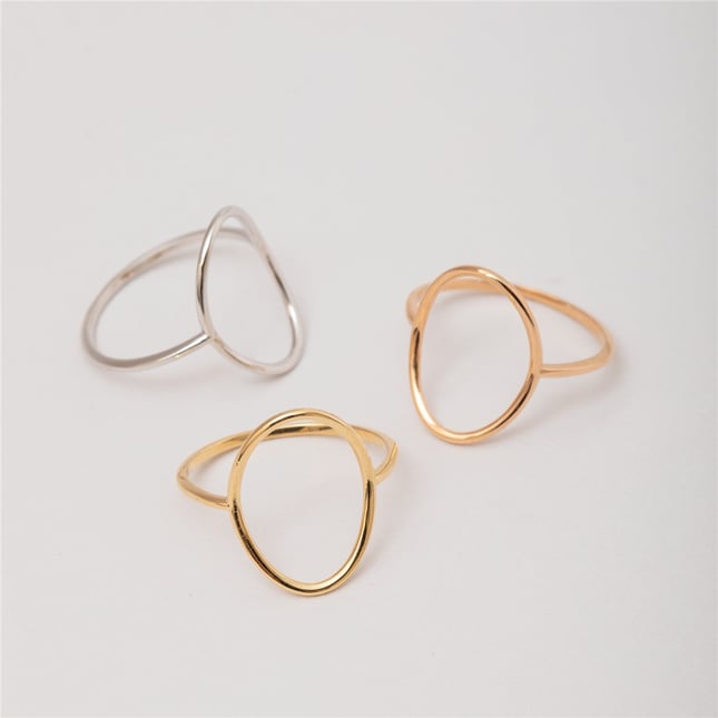 Circle Solid Gold Ring