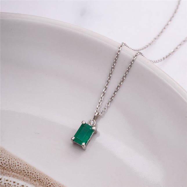 0.01 Ct Diamond Baguette Emerald Solitaire Solid Gold Necklace